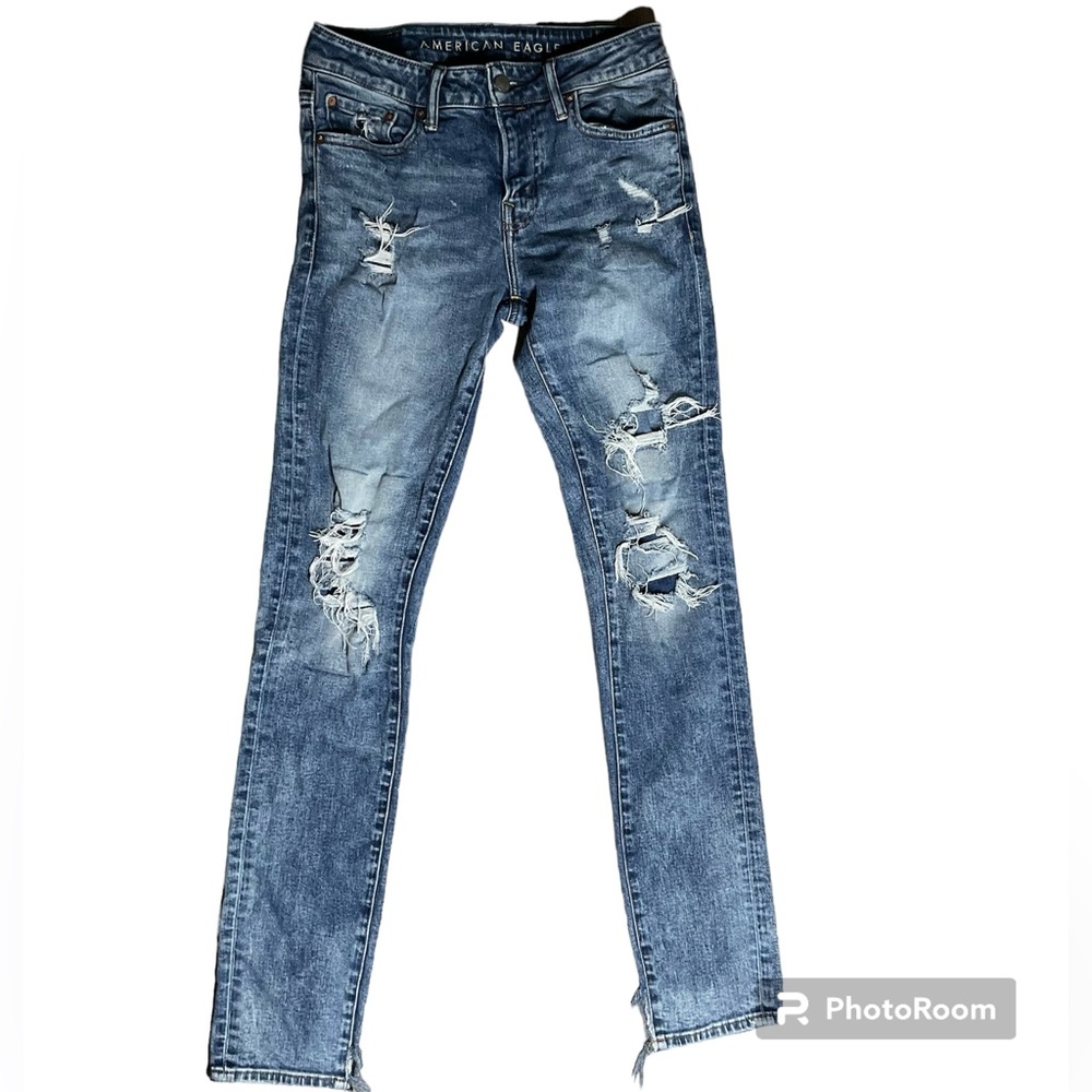 Men’s distressed jeans size 30 by 34 American Eagle next level airflex skinny